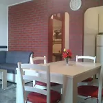 Komaic Apartment *