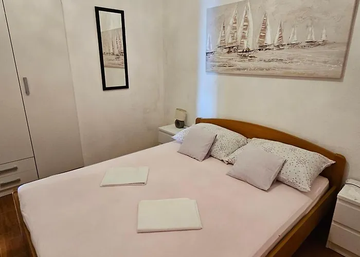 Komaic Διαμέρισμα