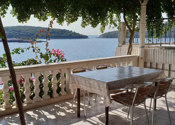 Διαμέρισμα Komaic *